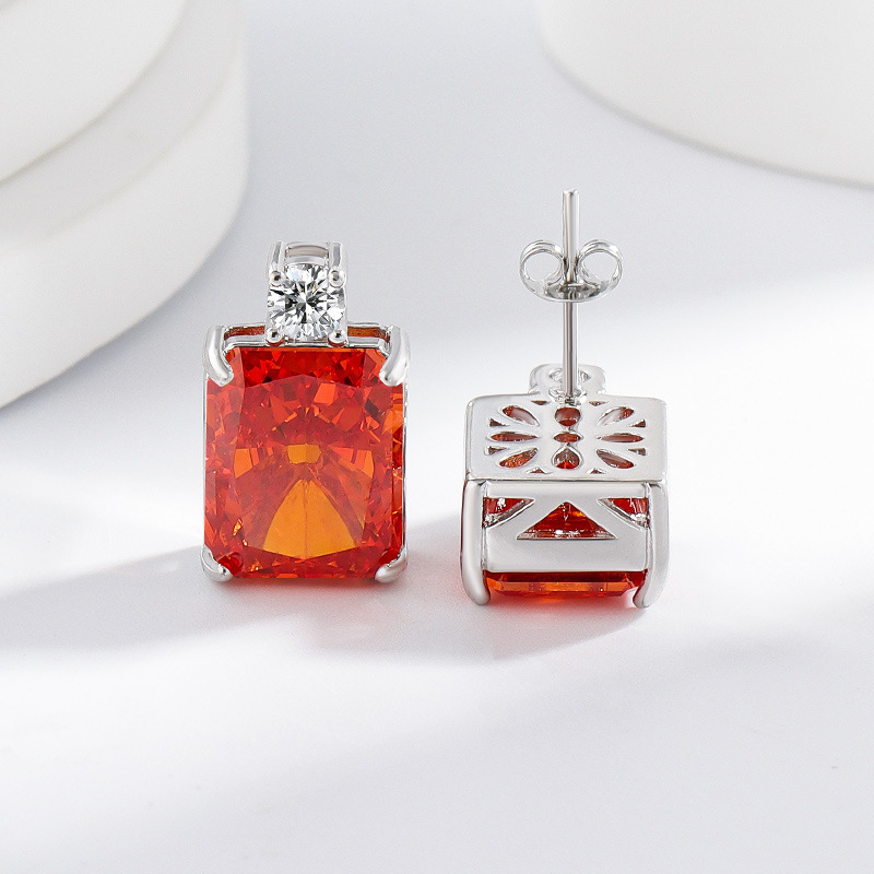 LAYA ต่างหูเพชรคาร์บอนสูงทรงดอ - Perfume Fine Fragrance บทวิจารณ์และราคา